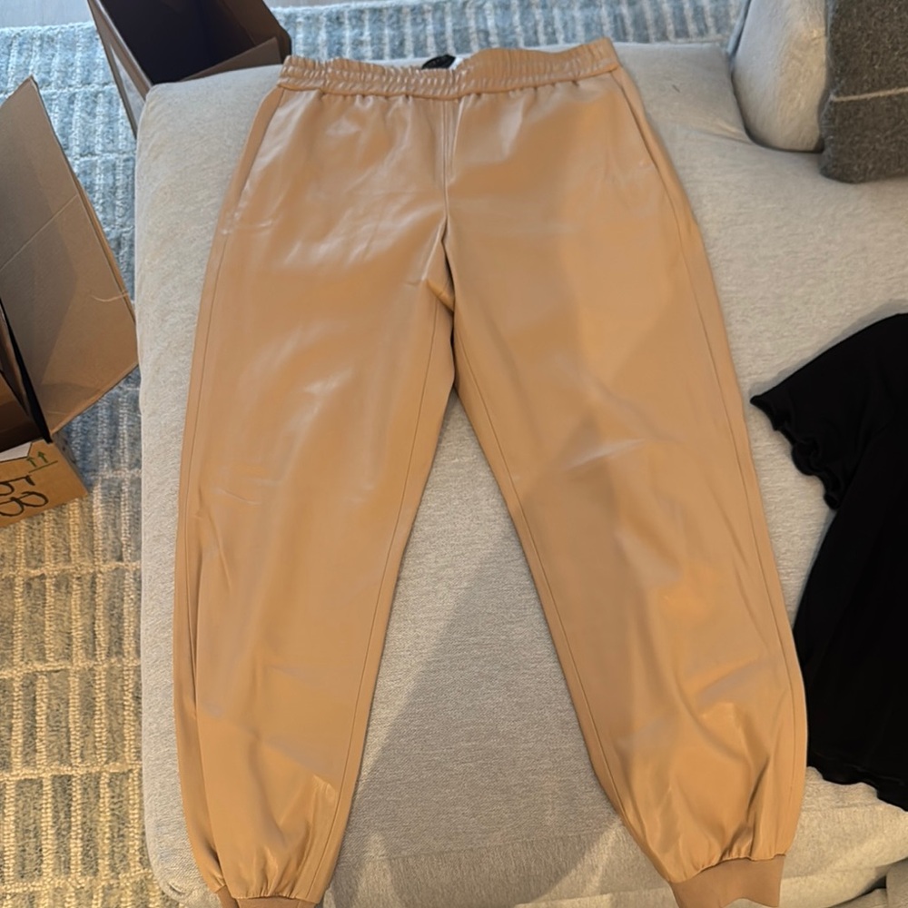 Men's Tan Jogger Pants